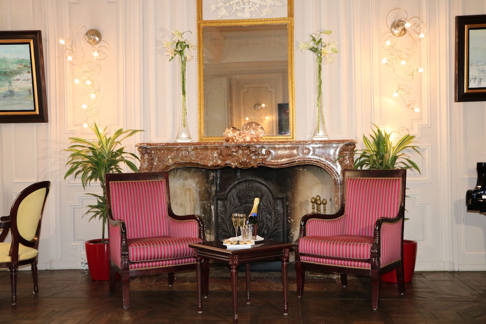 Hotel D haussonville 3/41