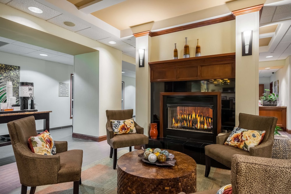 Hampton Inn Clifton Park 39/56