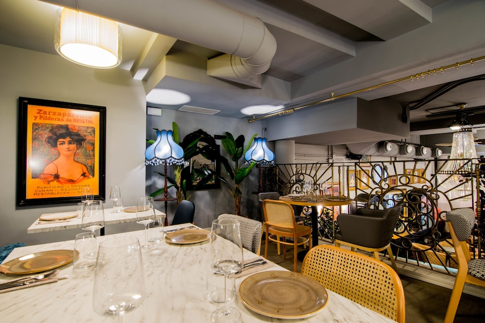 Hotel Marques House 32/50
