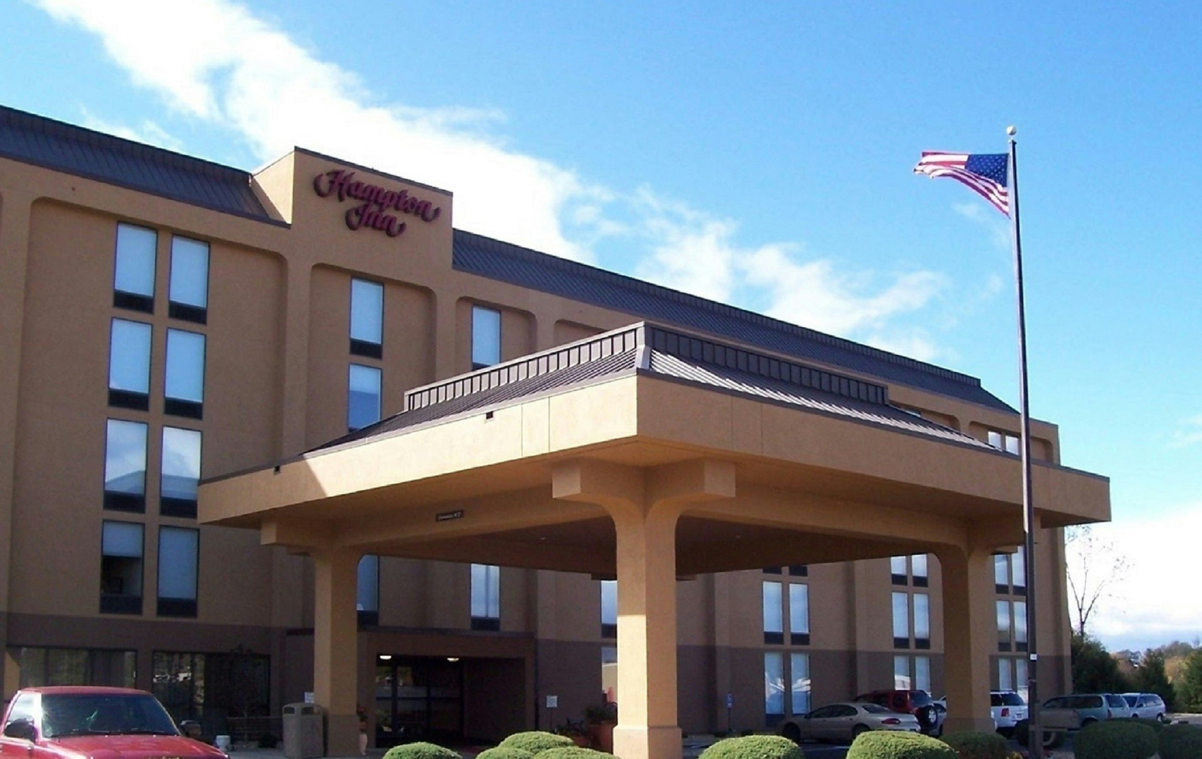 Hampton Inn Washington, PA 2/57
