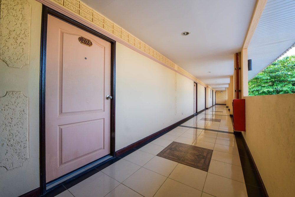 A A Pattaya Ville Hotel 32/48
