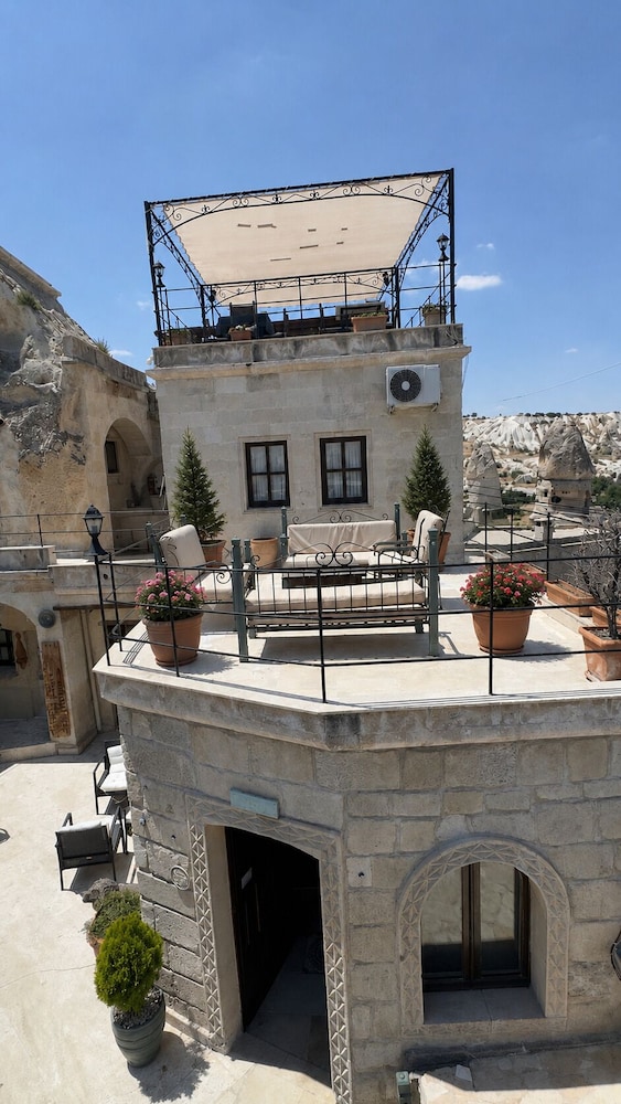 Turquaz Cave Hotel 3/98
