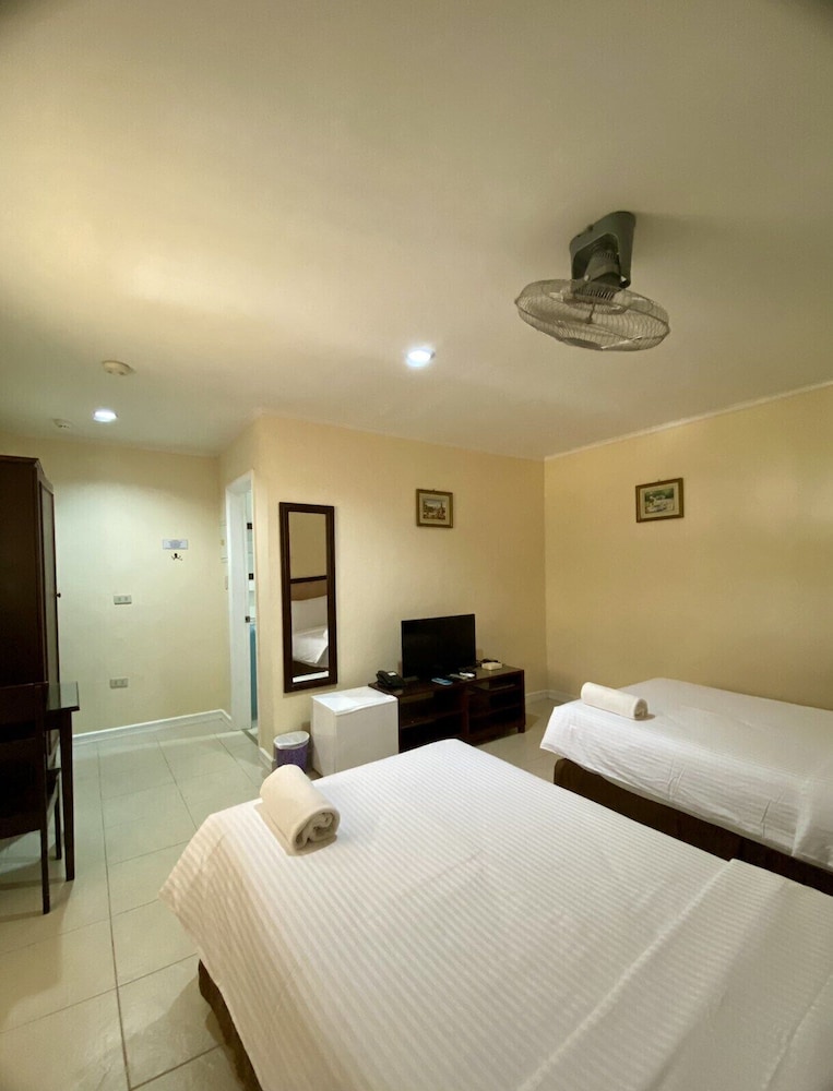 Panglao Regents Park Resort 27/54