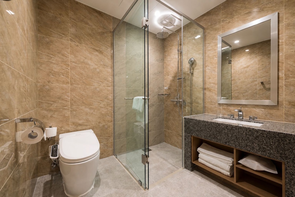 Stanford Hotel & Resort Tongyeong 51/57