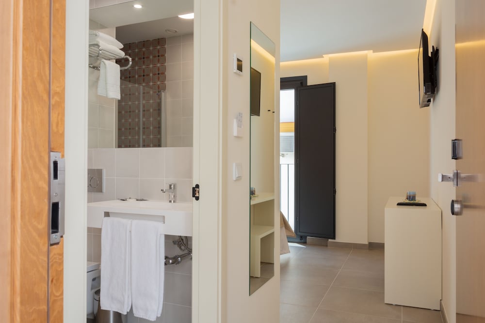 Hostal La Mina 49/50