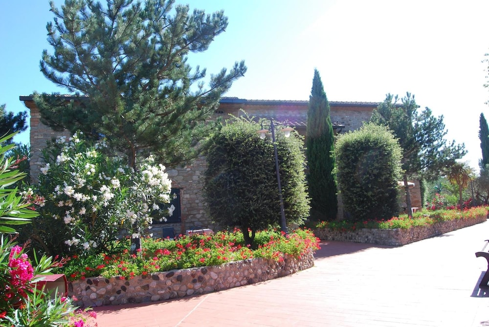 Fattoria Belvedere 44/50