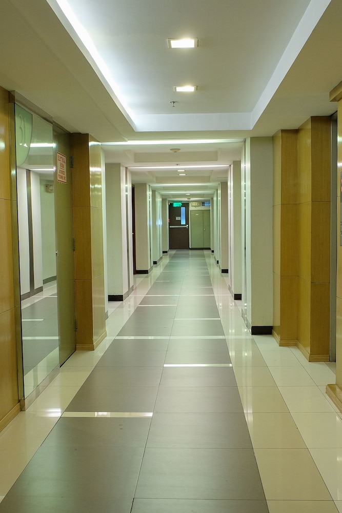 MILLENIA SUITES ORTIGAS 17/24
