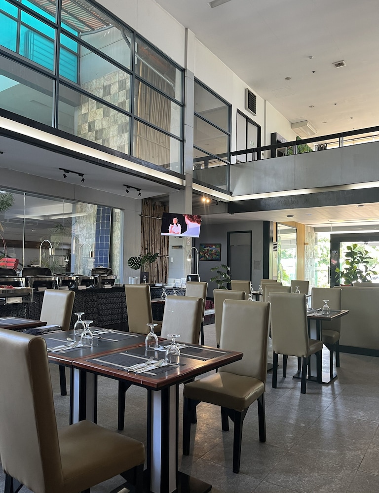 Laguna Technopark Hotel 29/49