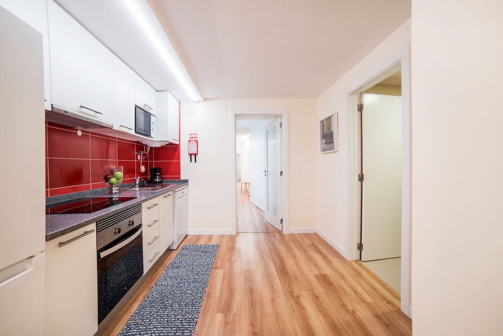 Lis Apartments 22/66