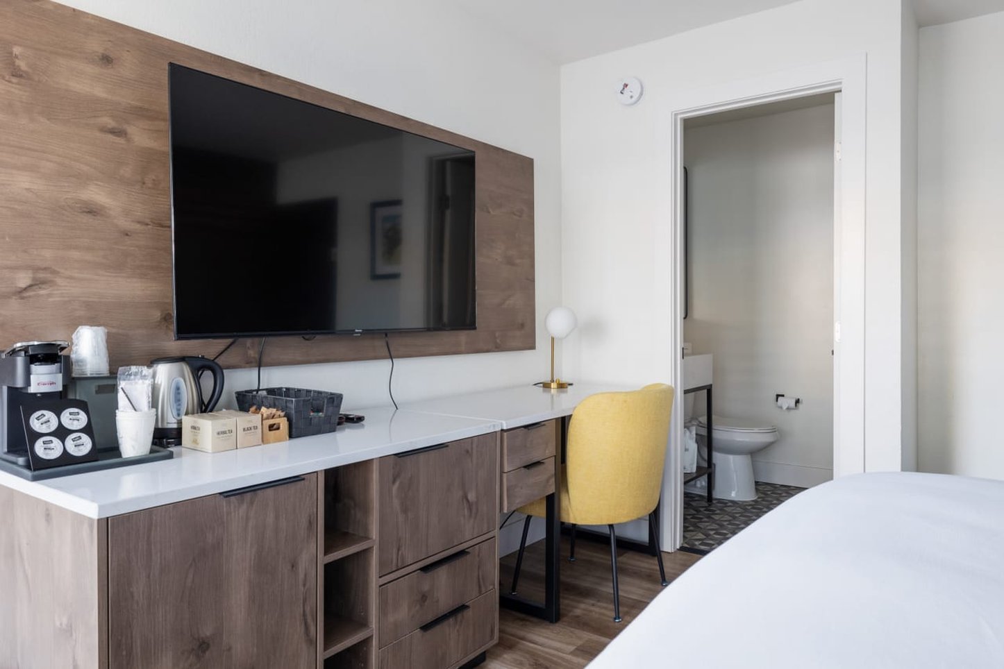 The Catrina Hotel 40/50