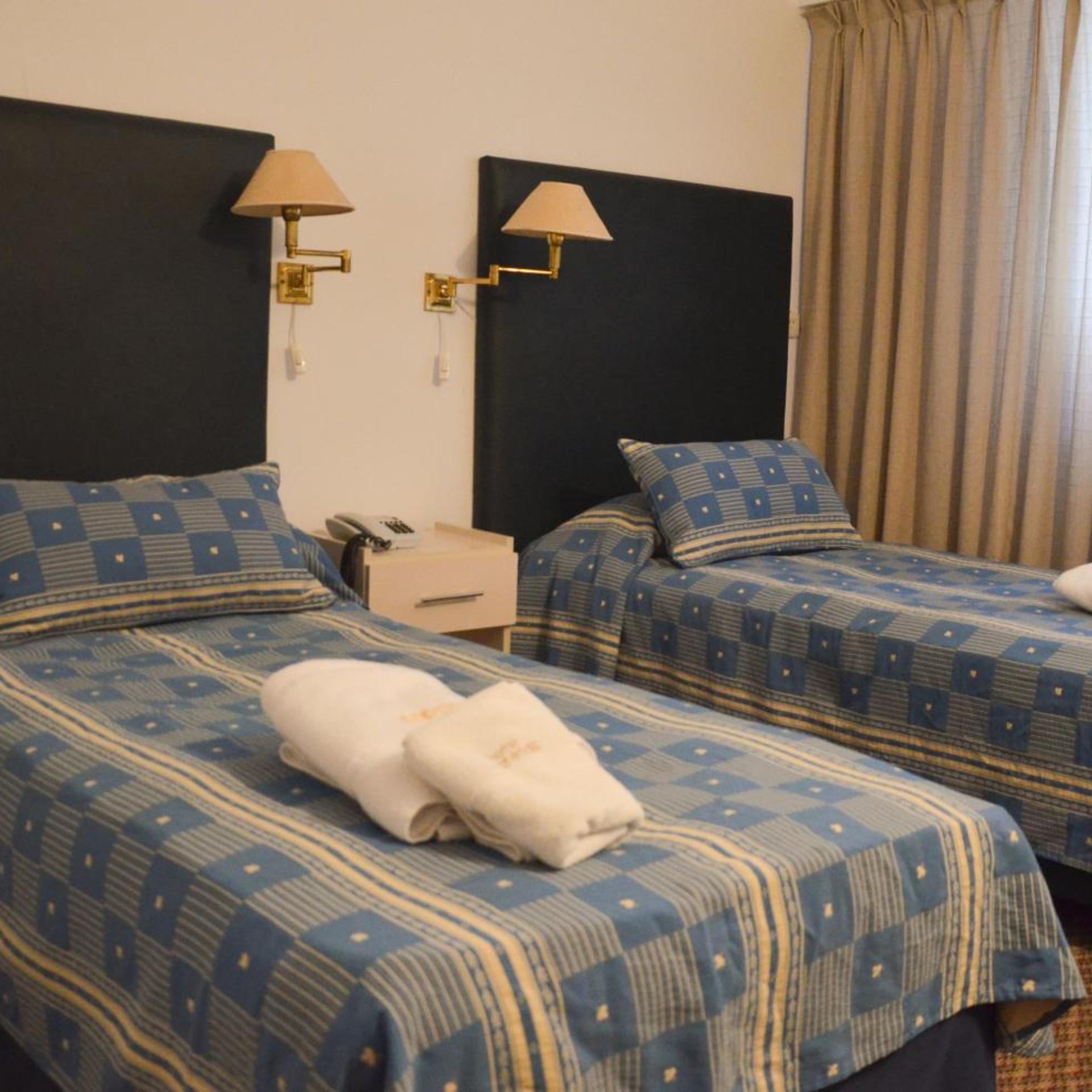 Hotel Arenas 12/50