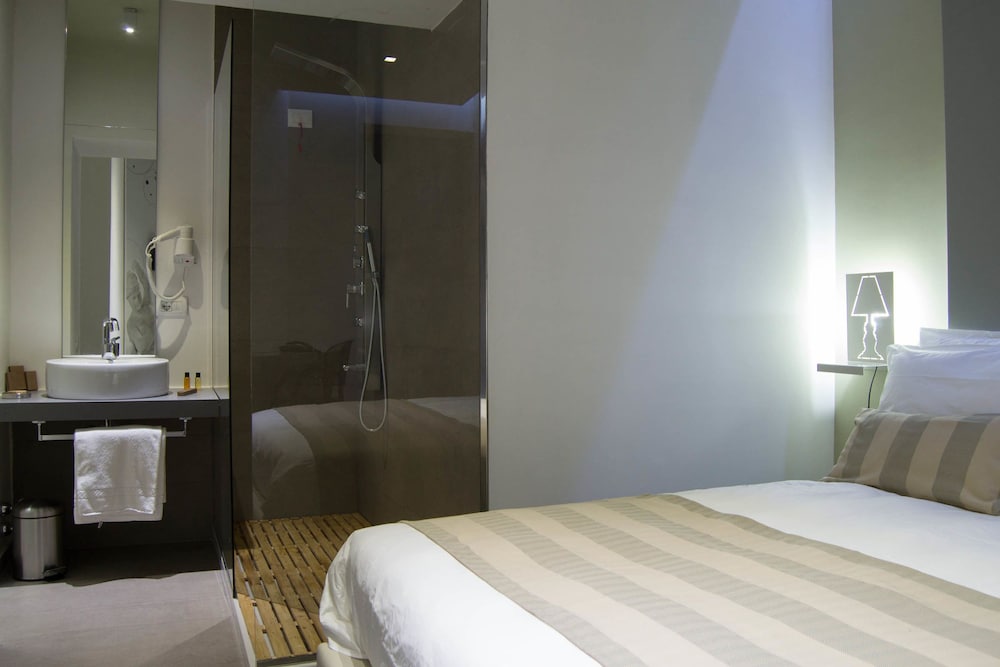 Hotel Santa Brigida 32/65