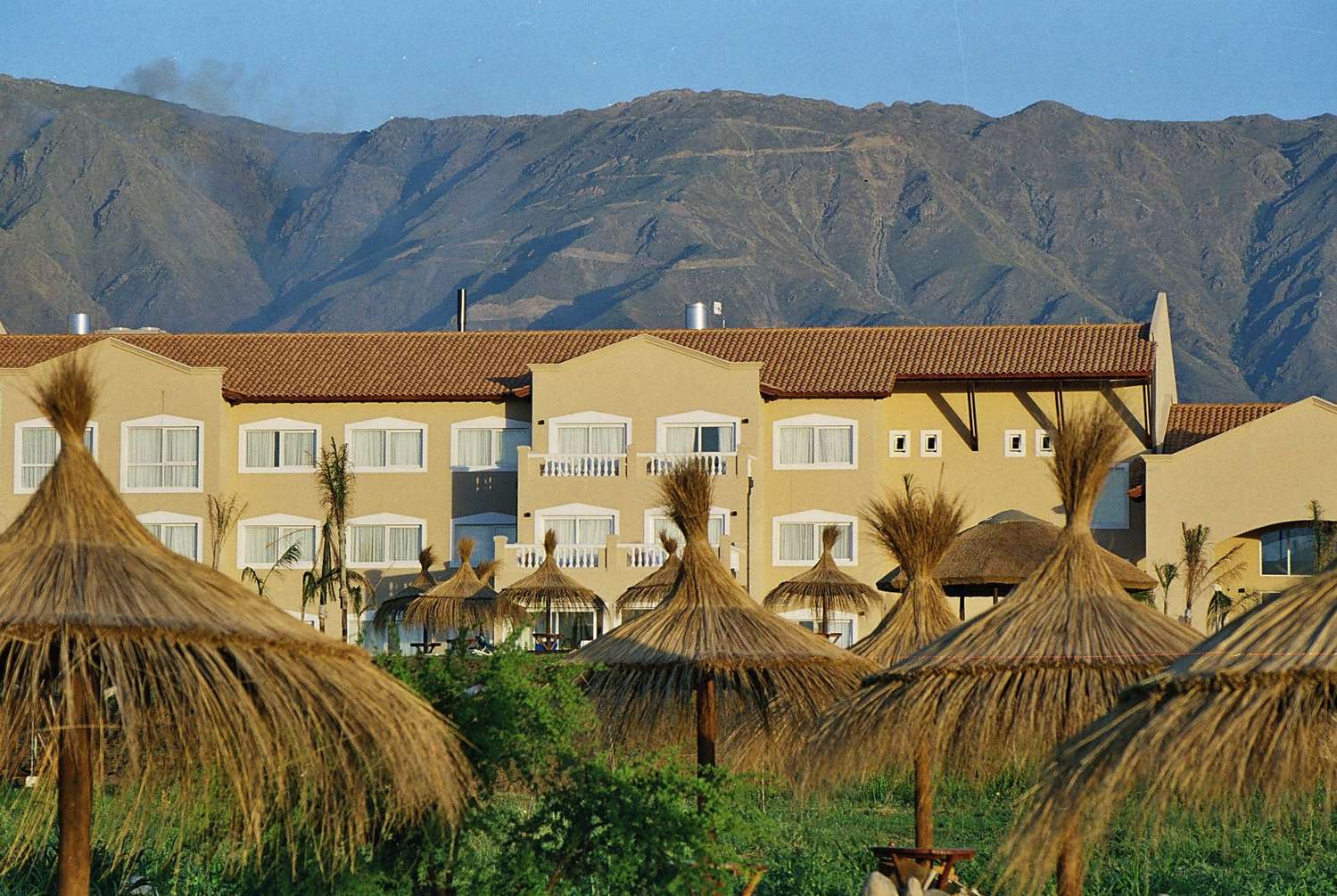 Howard Johnson Hotel & Convention Center by Wyndham, Merlo 17/18
