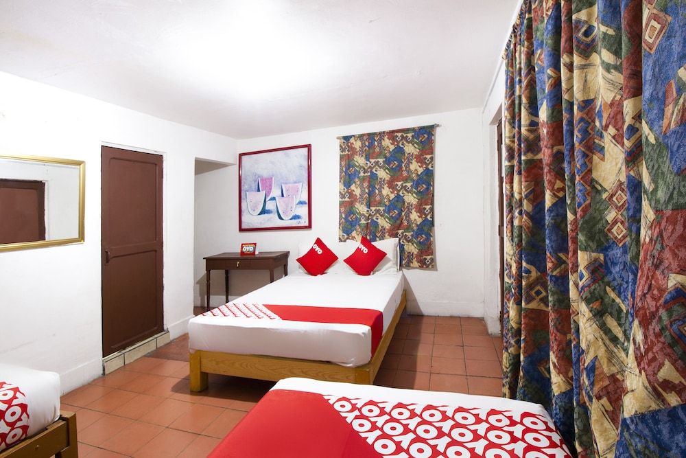 OYO Hotel Brazil, Guadalajara, Estadio Jalisco 15/31
