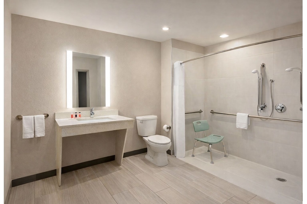 Days Inn & Suites by Wyndham Greater Tomball 61/61
