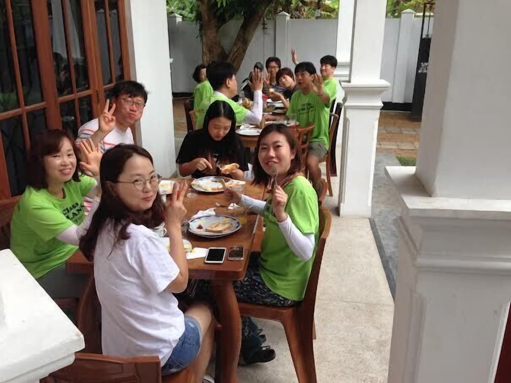 Mahakumara White House Hotel 12/19