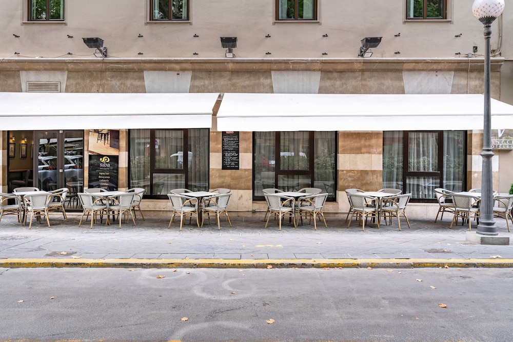 Vincci Albayzin Hotel in GRANADA
