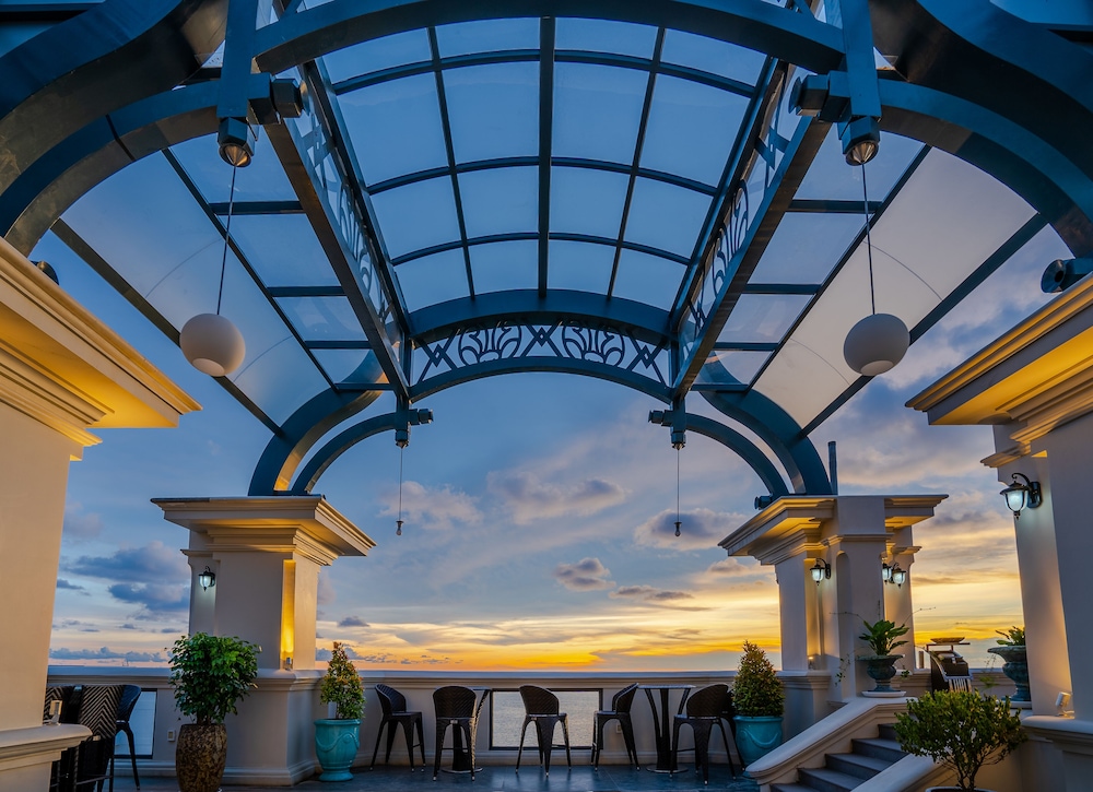 AVS Hotel Phu Quoc 5/50