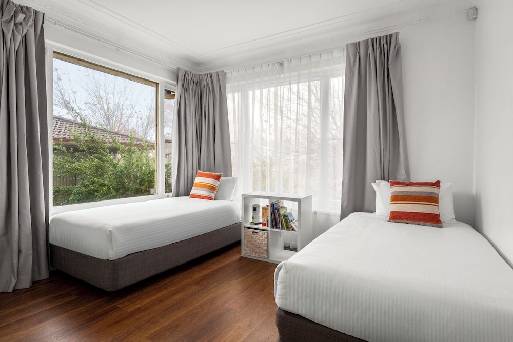 Echo Point Holiday Village 15/50