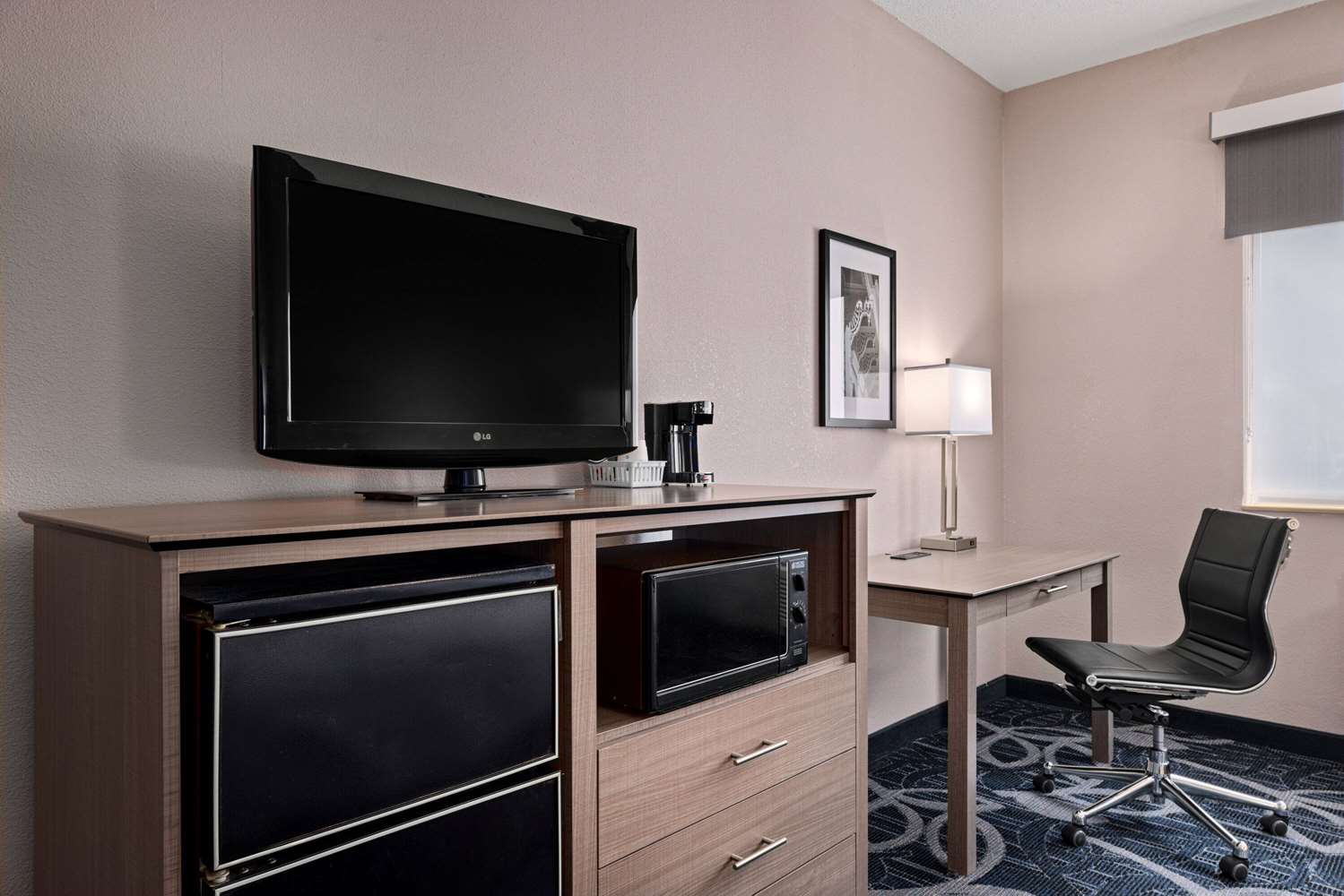 Baymont By Wyndham Waterloo 36/46