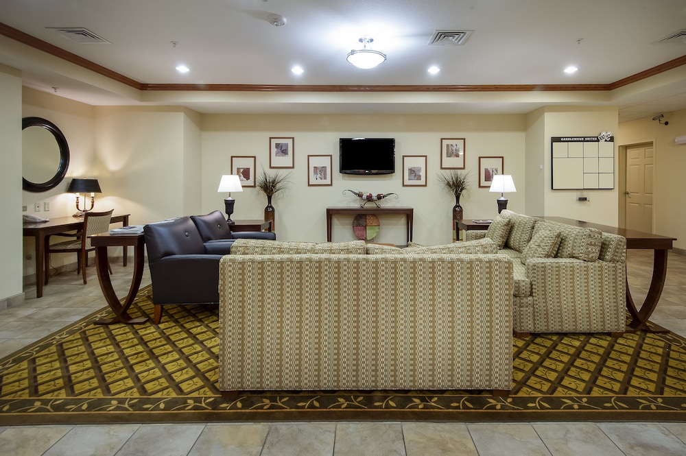 Candlewood Suites Fort Worth West 7/58