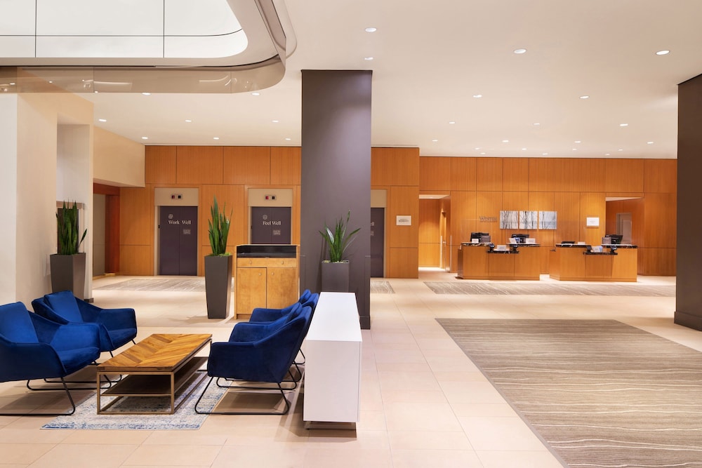 Lobby at Westin Edmonton, EDMONTON