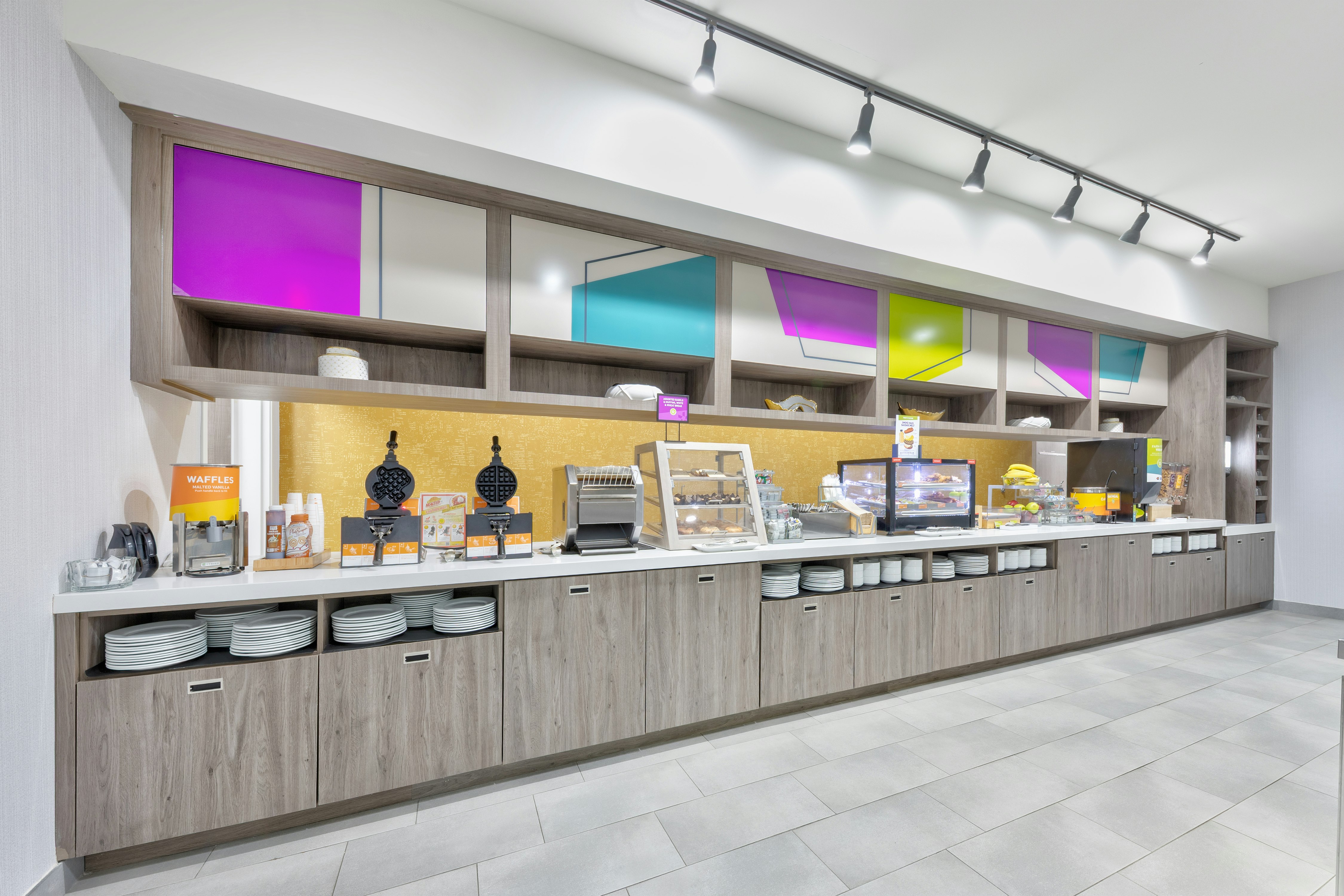 Home2 Suites by Hilton Paris 28/35