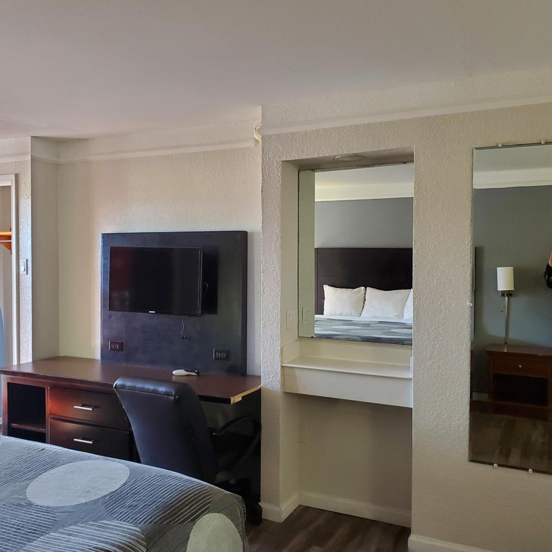 غرفة بسرير كينج، Relax Inn 5/10
