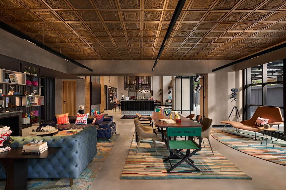 Moxy Mumbai Andheri West 21/40
