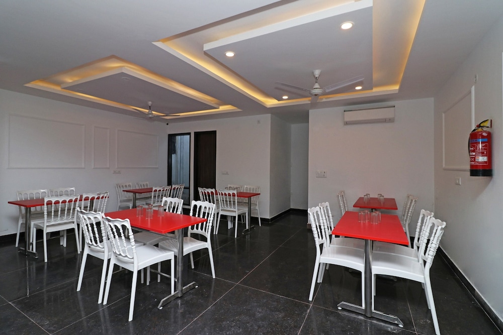 Oyo 10274 Hotel Aamara 56/61