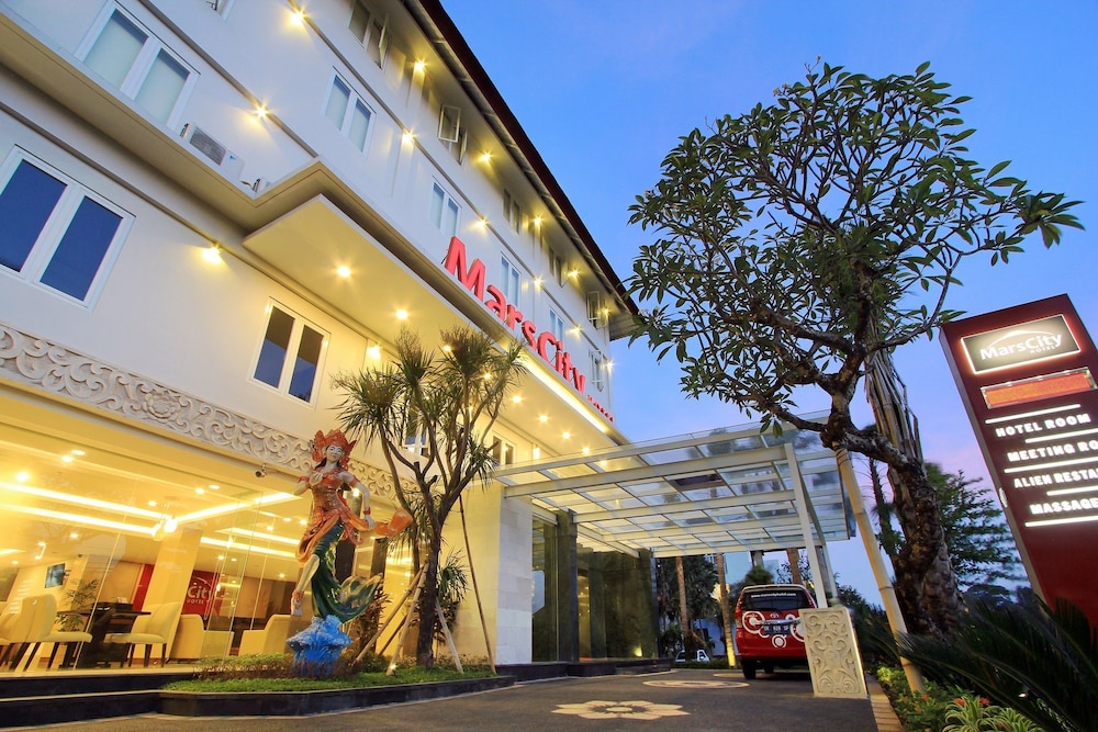 Mars City Hotel 44/51