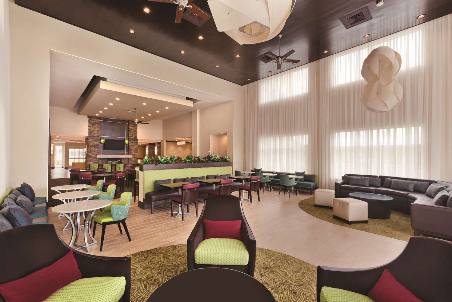 restaurant cafeteria
