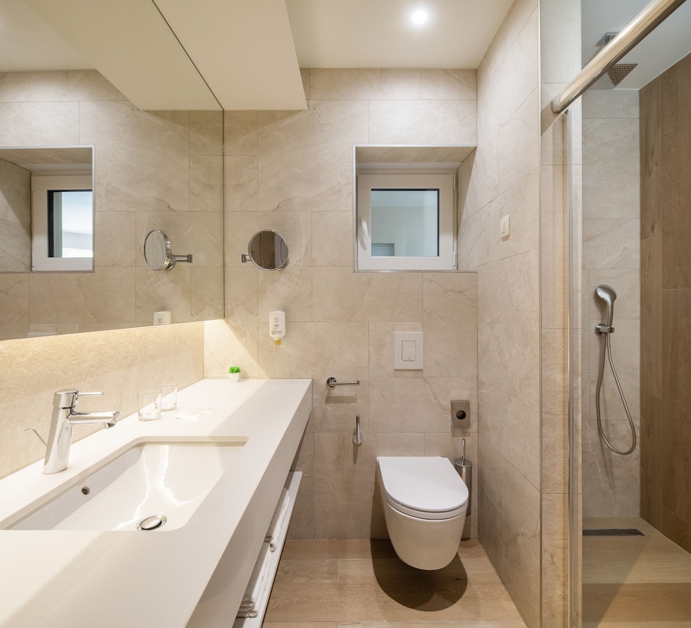 1 Bedroom, Superior, Apartment, King Bed, Sea View, Sofa, Balcony, APARTHOTEL TAMARIS 3/4