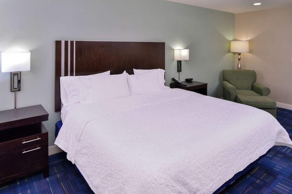 Hampton Inn Eugene 10/51