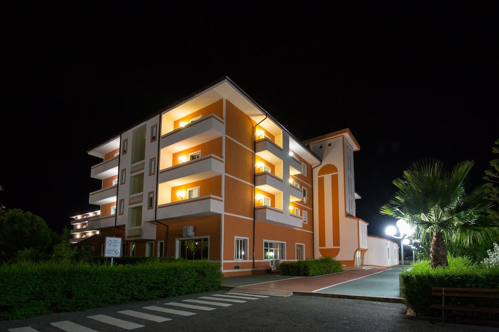 VILLAGGIO SAN ANTONIO 3/50