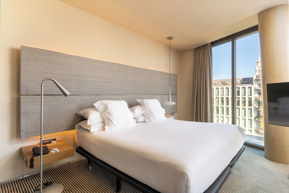 B-Hotel 23/71