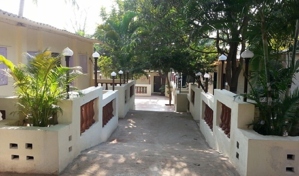 Tourist Resort 16/17