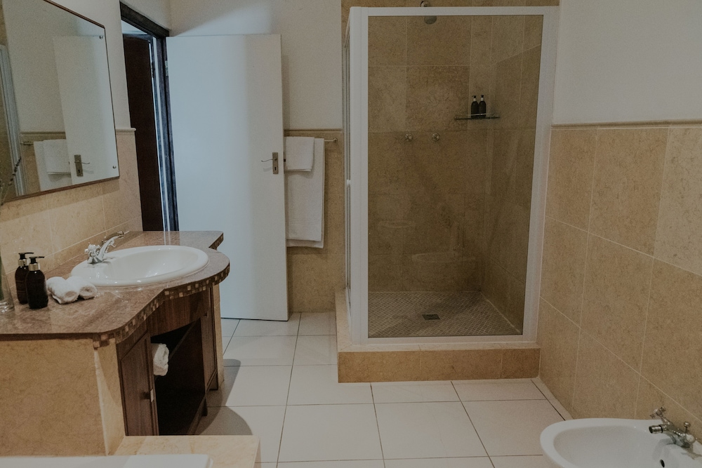 Cana Vineyard Guesthouse 19/76
