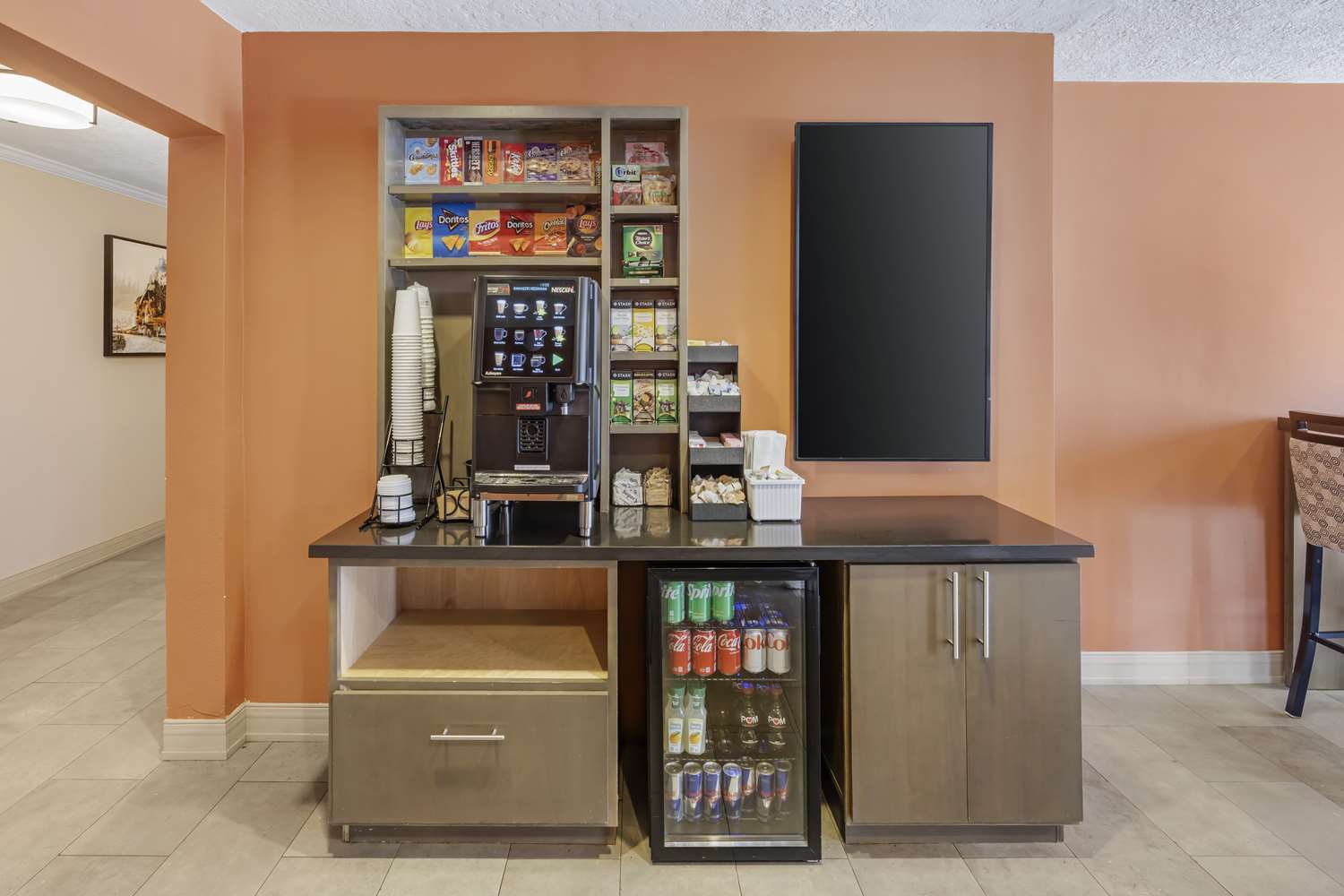 Best Western Plus Grand Manor Inn 8/43