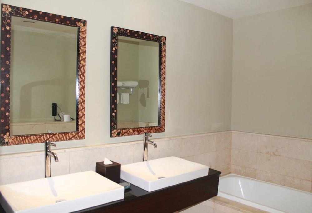 Oakwood Hotel and Apartments Taman Mini Jakarta 25/57