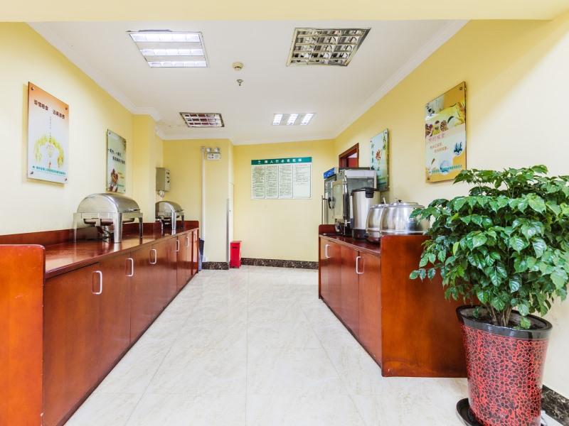 GreenTree Inn Shanghai Huinan Jinghai Road Express Hotel 6/48