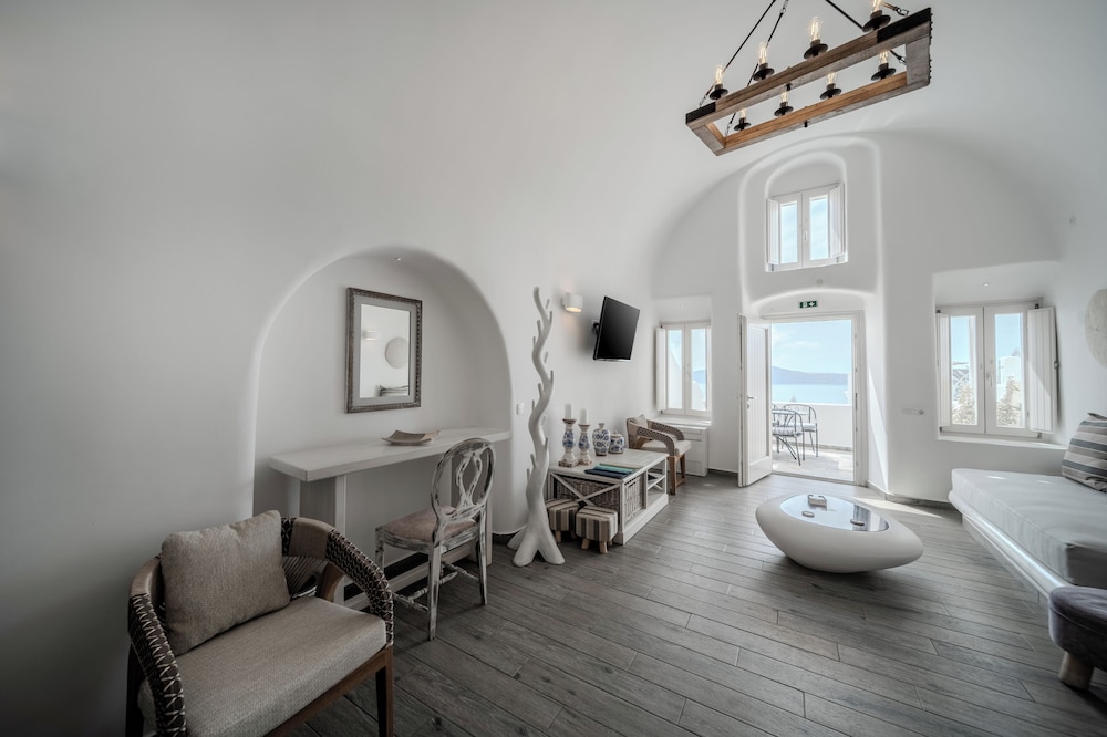 Angel Luxury Suites 27/46