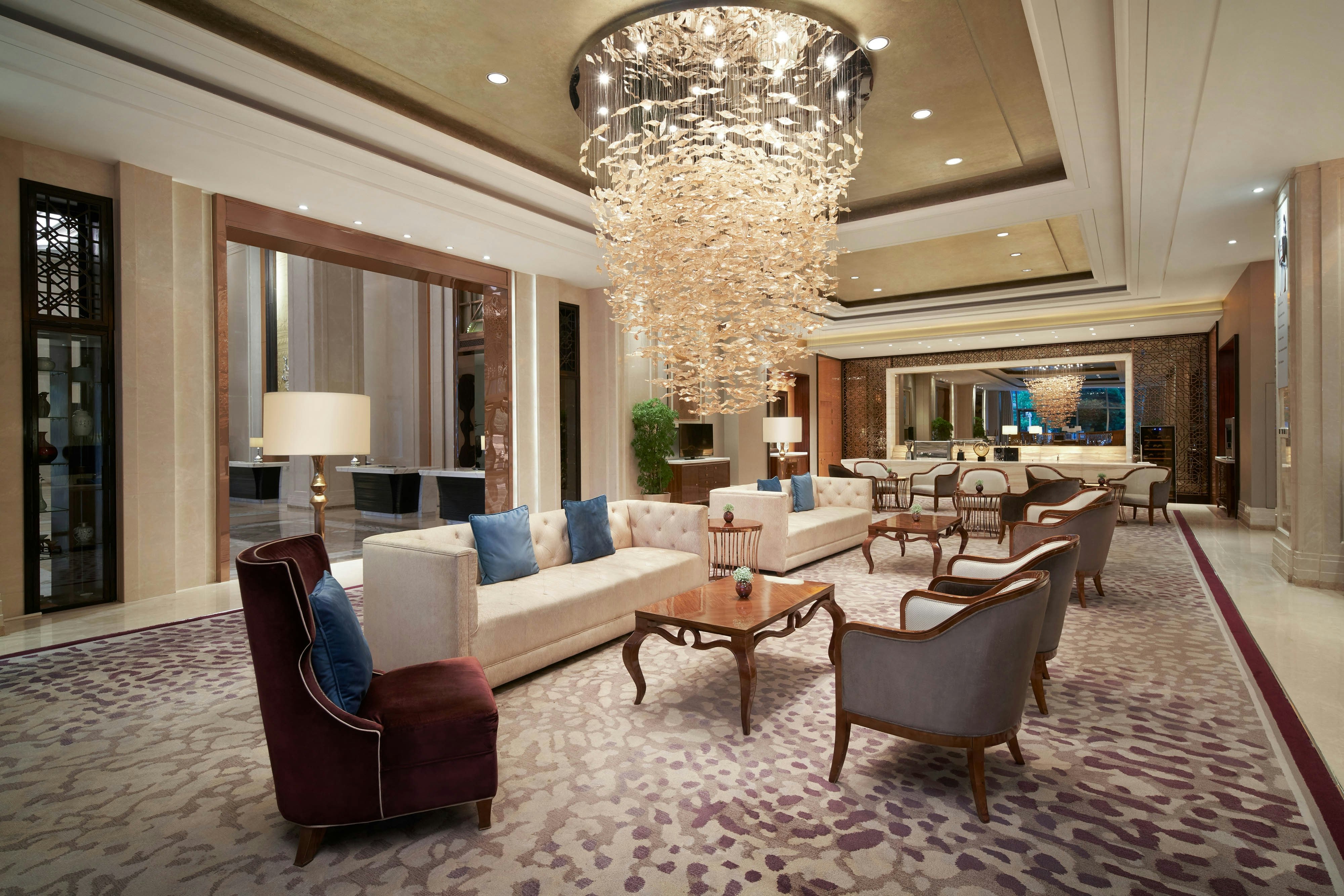 Sheraton Grand Wuhan Hankou Hotel 6/25