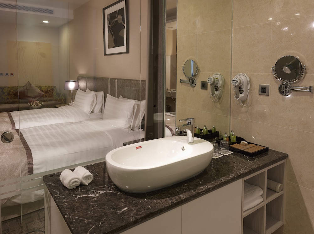 The Loft Hotel 32/75