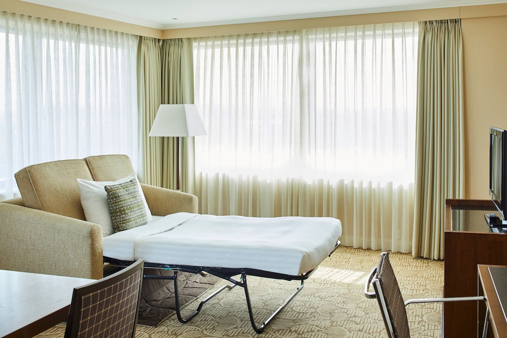 Radisson RED London Twickenham 21/62