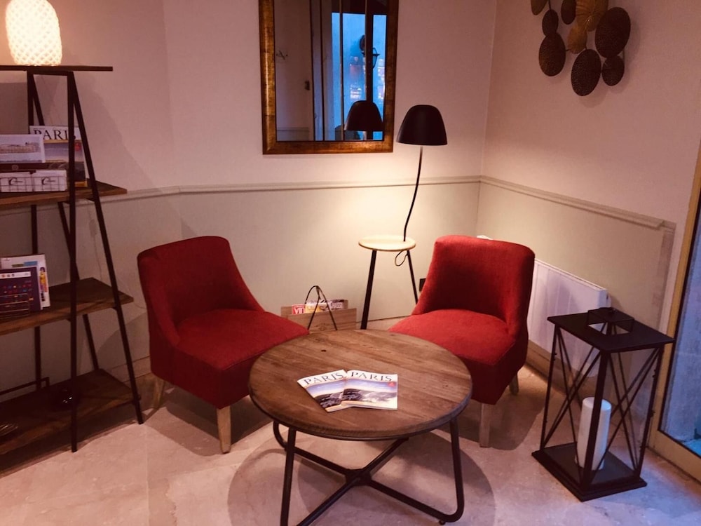 Hotel the Originals City Rueil Centre 49/67
