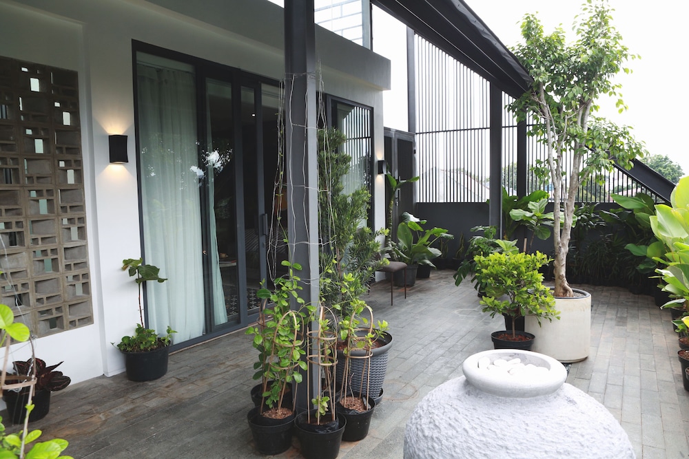 S7 Suites Gandaria 3/52