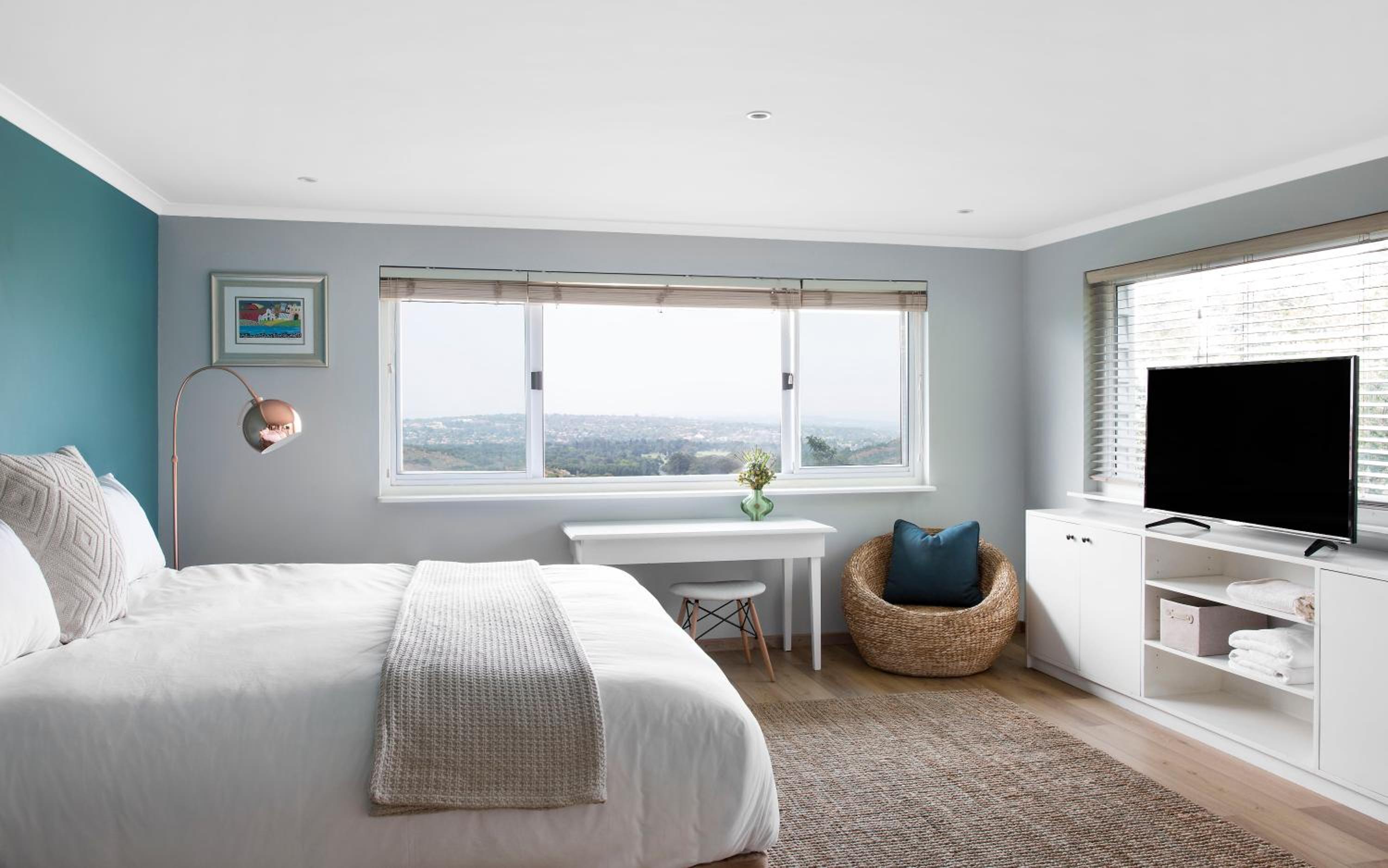 Deluxe, Double Bed