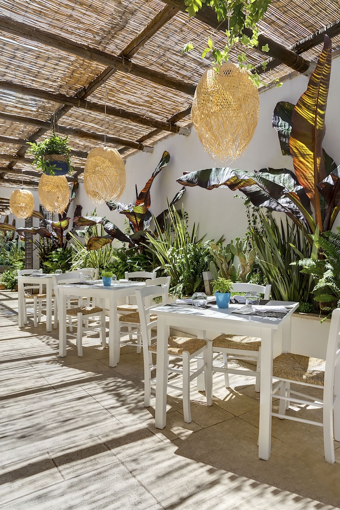 Villa Blu Capri Hotel 48/68
