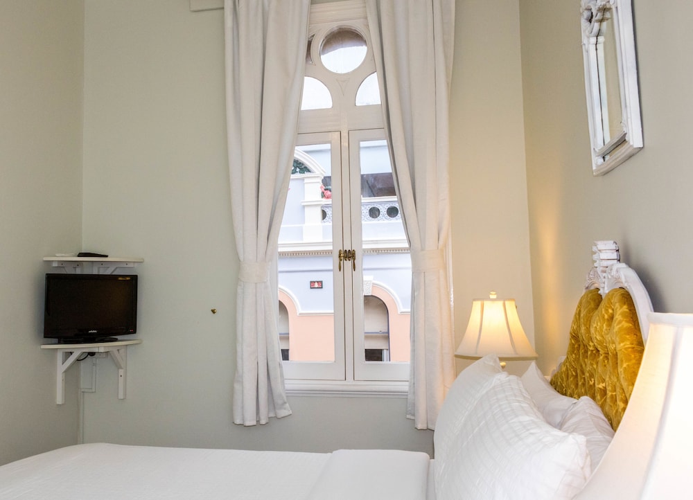 Fremantle Bed And Breakfast 20/45
